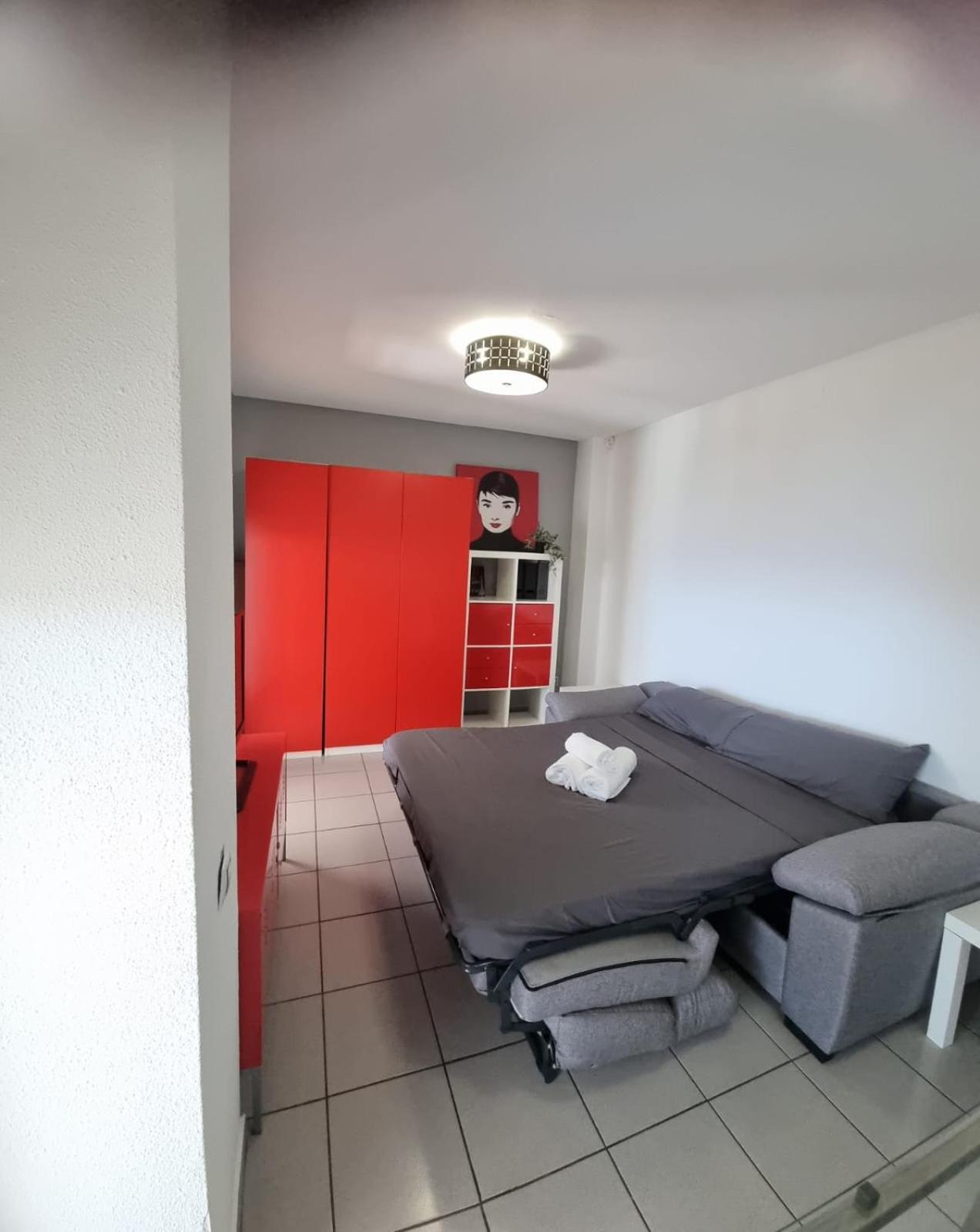 Apartamento Para 4 Personas Frente Al Mar ベニドルム エクステリア 写真